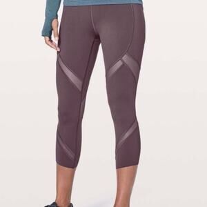 lululemon On Pace Crop 21” Leggings in Vintage Grape Size 4